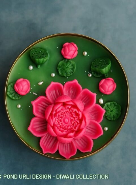 Lotus Bloom Metal Urli Candle